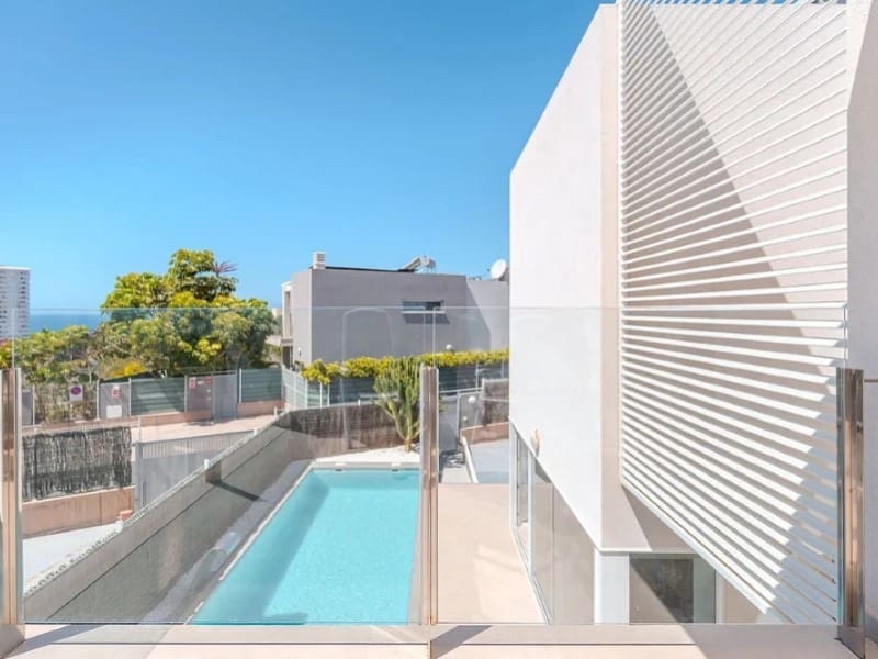 3 sypialnia Willa na sprzedaż w Adeje - 1 100 000 € (Ref: 9674079)