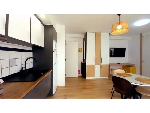 2 slaapkamer Flat te koop in Puerto de la Cruz - € 430.000 (Ref: 9674084)