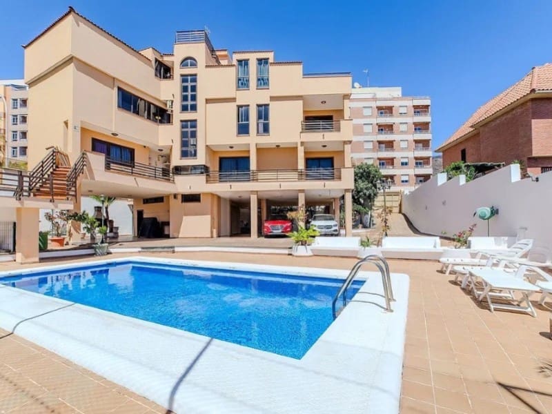 6 slaapkamer Villa te koop in Santa Cruz de Tenerife - € 1.995.000 (Ref: 9674085)