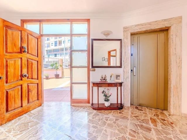 6 slaapkamer Villa te koop in Los Gladiolos, Santa Cruz de Tenerife - € 1.995.000 (Ref: 9674085)