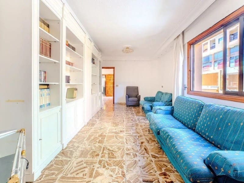 6 slaapkamer Villa te koop in Santa Cruz de Tenerife - € 1.995.000 (Ref: 9674085)