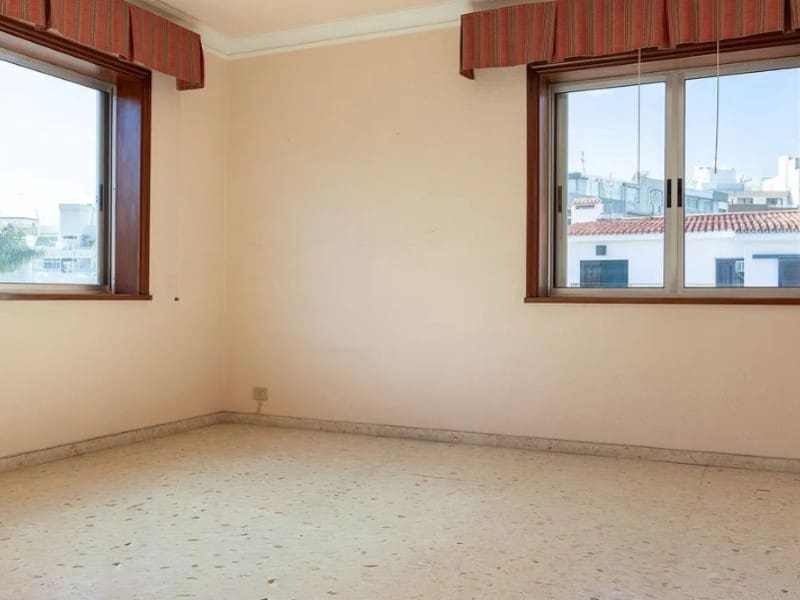 Chalet de 10 habitaciones en Santa Cruz de Tenerife en venta - 1.995.000 € (Ref: 9674086)