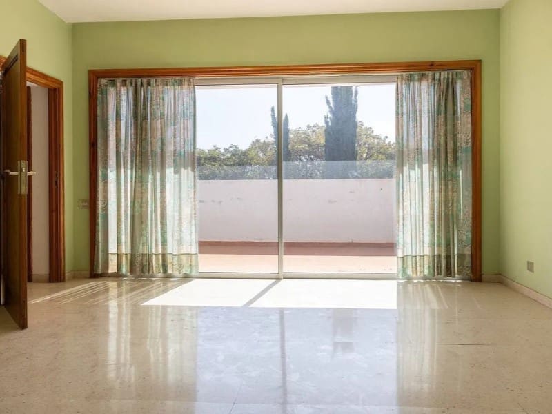 Chalet de 10 habitaciones en Santa Cruz de Tenerife en venta - 1.995.000 € (Ref: 9674086)