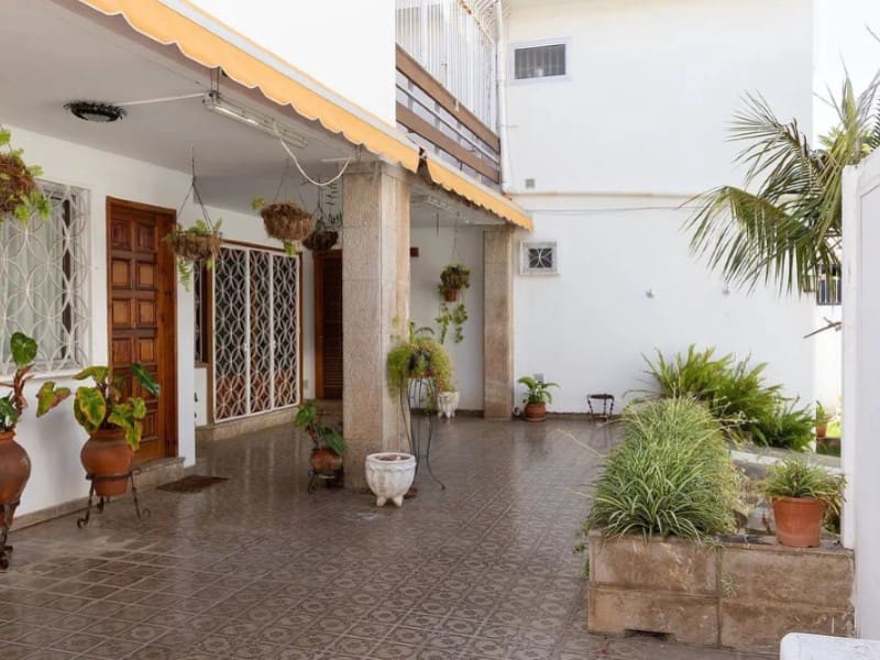 Chalet de 10 habitaciones en Santa Cruz de Tenerife en venta - 1.995.000 € (Ref: 9674086)