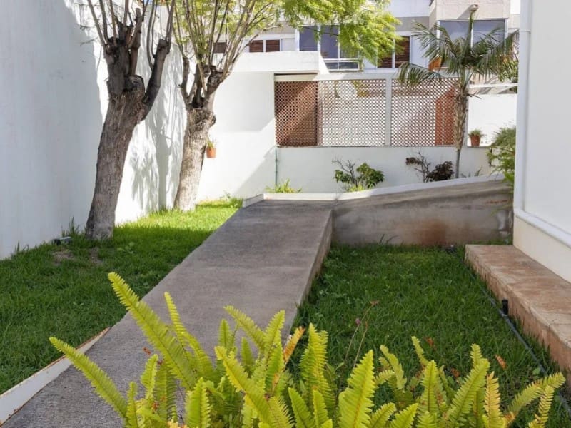 Chalet de 10 habitaciones en Santa Cruz de Tenerife en venta - 1.995.000 € (Ref: 9674086)