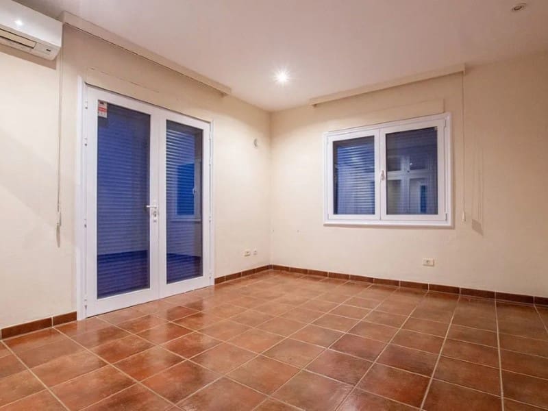 Villa zu verkaufen in Puerto de la Cruz - 825.000 € (Ref: 9674087)