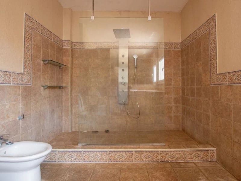 Villa zu verkaufen in Puerto de la Cruz - 825.000 € (Ref: 9674087)