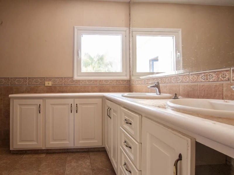 Villa zu verkaufen in Puerto de la Cruz - 825.000 € (Ref: 9674087)