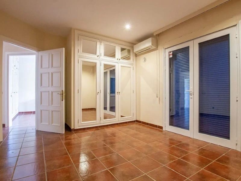 Villa zu verkaufen in Puerto de la Cruz - 825.000 € (Ref: 9674087)