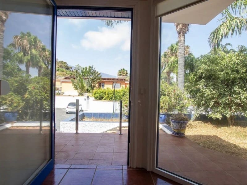 Villa zu verkaufen in Puerto de la Cruz - 825.000 € (Ref: 9674087)