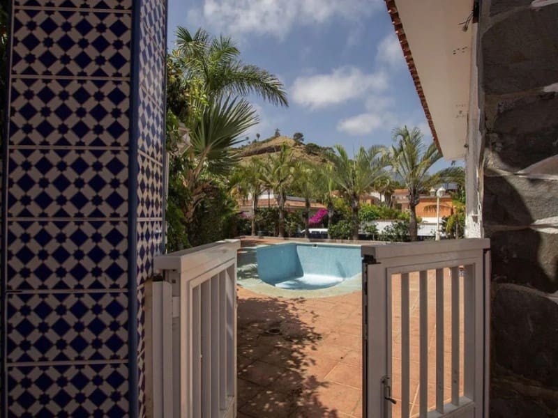 Villa zu verkaufen in Puerto de la Cruz - 825.000 € (Ref: 9674087)