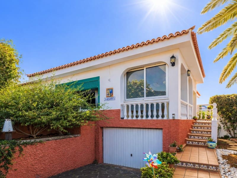 2 chambre Villa/Maison à vendre à El Sauzal - 450 000 € (Ref: 9690473)