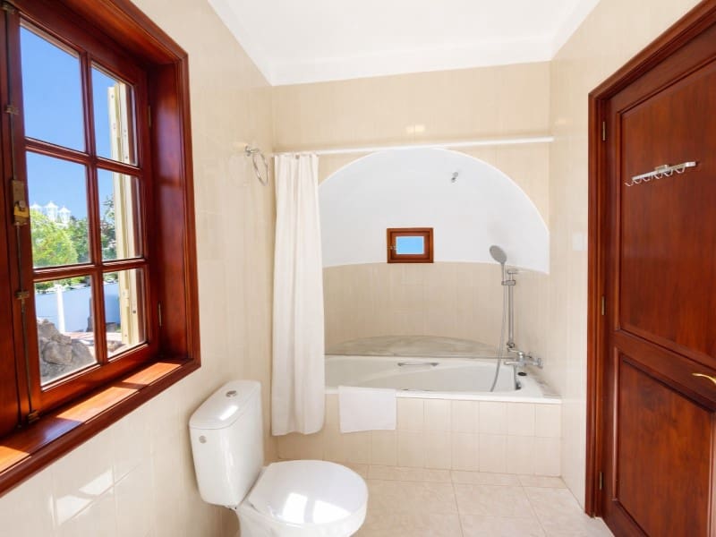 3 sypialnia Willa na sprzedaż w Puerto de la Cruz - 985 000 € (Ref: 9690474)