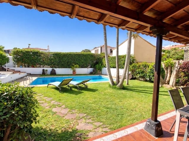 3 sypialnia Willa na sprzedaż w Puerto de la Cruz - 985 000 € (Ref: 9690474)