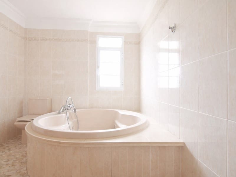 Commercial for sale in La Orotava - € 650,000 (Ref: 9695238)