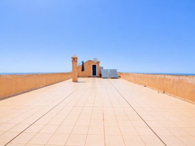 Commercial for sale in La Orotava - € 650,000 (Ref: 9695238)