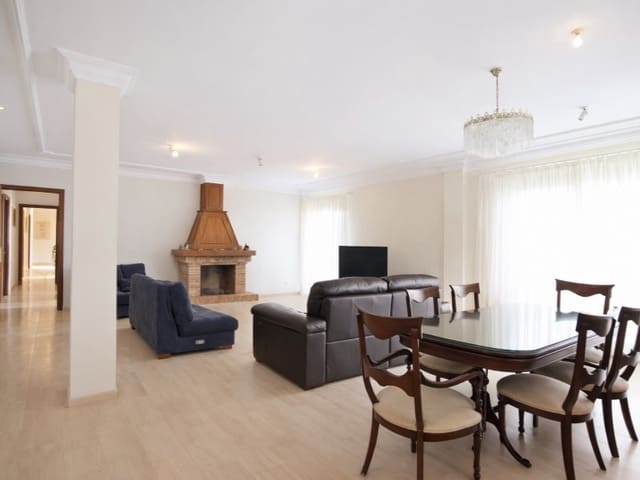 Kaupallinen myytävänä paikassa La Orotava - 650 000 € (Ref: 9695238)