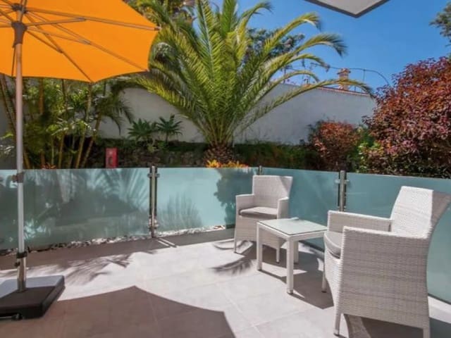 Appartement te koop in Puerto de la Cruz - € 980.000 (Ref: 9743146)