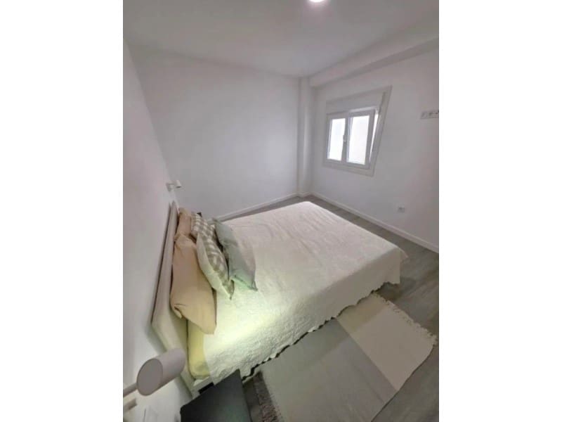 3 slaapkamer Flat te koop in Puerto de la Cruz - € 369.900 (Ref: 9758821)