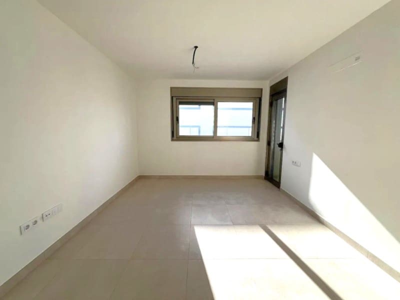 3 slaapkamer Flat te koop in Santa Cruz de Tenerife - € 586.000 (Ref: 9761884)