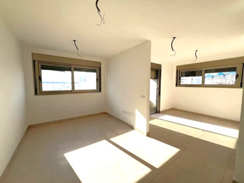 3 slaapkamer Flat te koop in Santa Cruz de Tenerife - € 586.000 (Ref: 9761884)