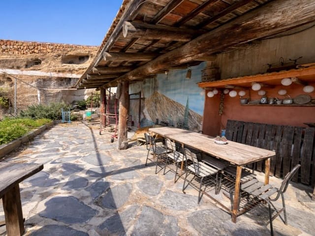 2 makuuhuone Huvila myytävänä paikassa Güímar - 399 000 € (Ref: 9761887)