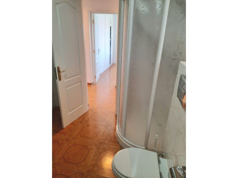 3 quarto Moradia para arrendar em Santa Ursula com garagem - 2 500 € (Ref: 9815782)