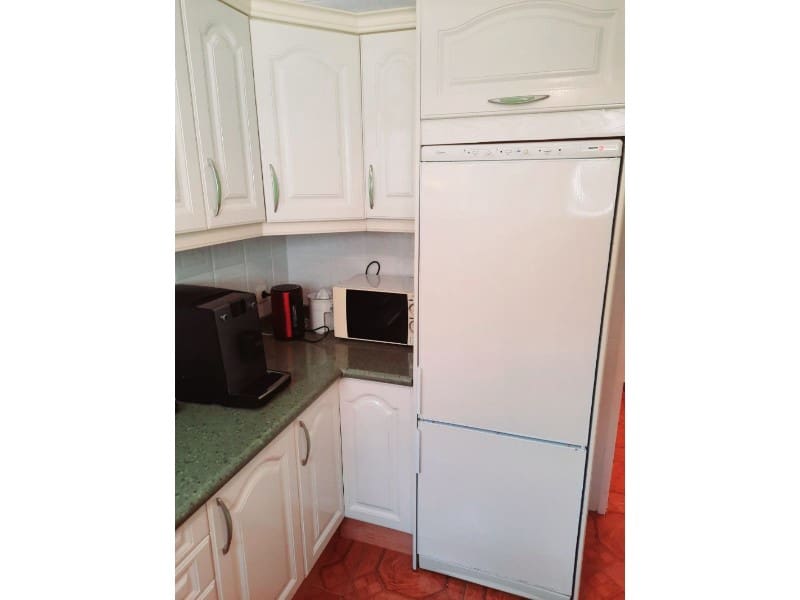 3 quarto Moradia para arrendar em Santa Ursula com garagem - 2 500 € (Ref: 9815782)
