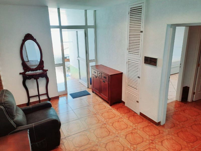 3 quarto Moradia para arrendar em Santa Ursula com garagem - 2 500 € (Ref: 9815782)