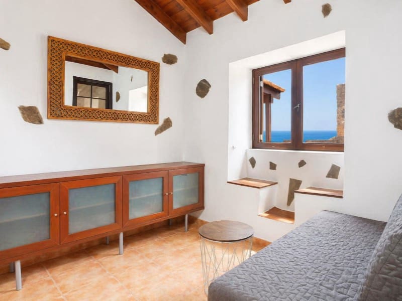 1 bedroom Villa for sale in Santa Cruz de Tenerife - € 349,000 (Ref: 9817968)