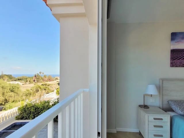 2 slaapkamer Villa te koop in Puerto de la Cruz - € 600.000 (Ref: 9820308)