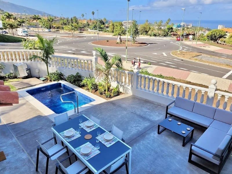2 soverom Villa til salgs i Puerto de la Cruz - € 600 000 (Ref: 9820308)