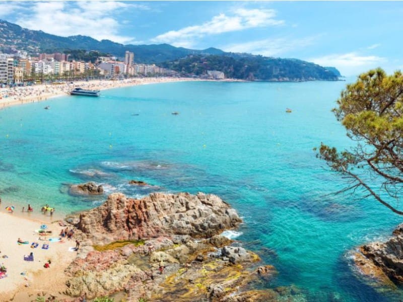 Hotel til salg i Lloret de Mar - € 18.500.000 (Ref: 9881559)