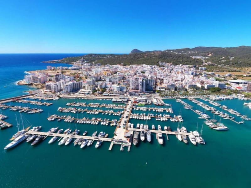 Hotel for sale in Sant Antoni de Portmany - € 23,000,000 (Ref: 9881562)