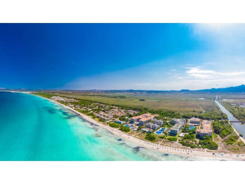 Hotel for sale in Muro - € 26,000,000 (Ref: 9881564)