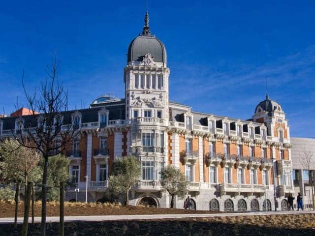 Erhverv til salg i Chamartín, Madrid by - € 46.000.000 (Ref: 9881583)