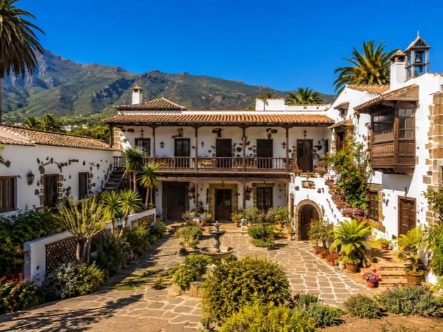 Hotel in vendita in Puerto de la Cruz - 1.800.000 € (Rif: 9884851)