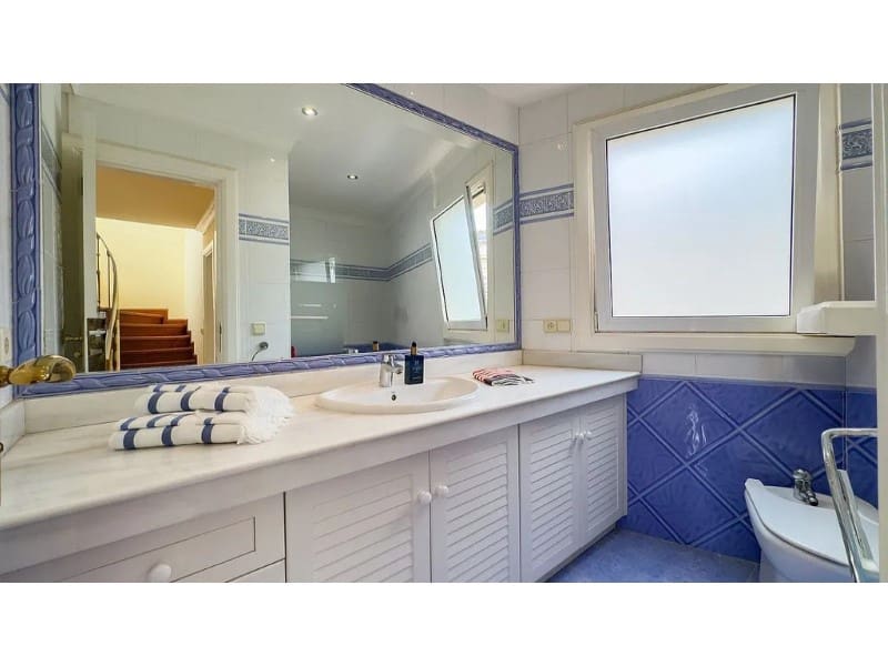 Chalet de 5 habitaciones en Tabaiba en venta - 860.000 € (Ref: 9936090)
