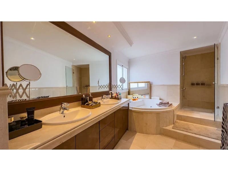 Chalet de 5 habitaciones en Tabaiba en venta - 860.000 € (Ref: 9936090)