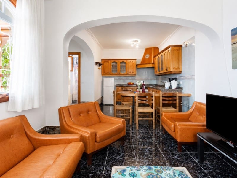 3 soveværelse Finca/Landehus til salg i Santa Ursula - € 399.999 (Ref: 9942036)