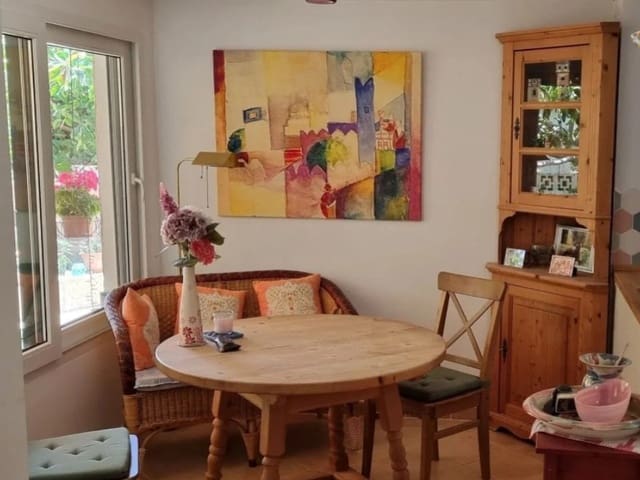 5 soverom Villa til salgs i Arico - € 625 000 (Ref: 9947549)