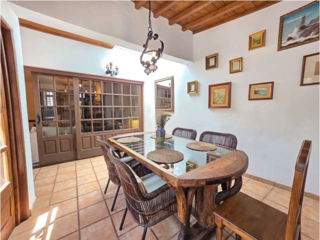 Finca/Casa Rural de 3 habitaciones en Santiago del Teide en venta - 439.000 € (Ref: 9947550)