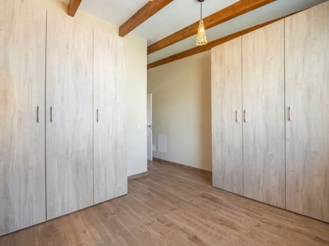 Villa til salgs i Arico - € 635 000 (Ref: 9947552)
