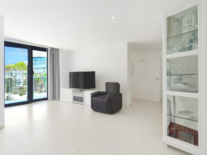 2 camera da letto Appartamento da affittare in Arona con piscina - 3.000 € (Rif: 9990416)