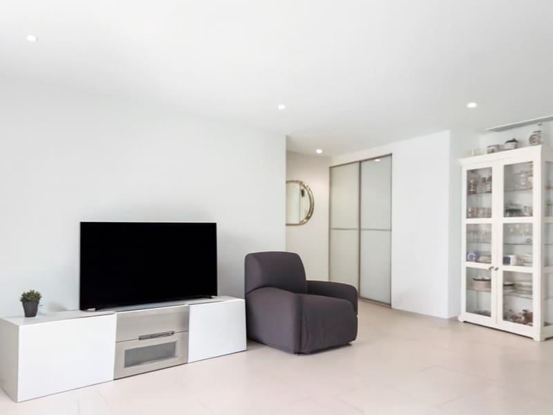 2 camera da letto Appartamento da affittare in Arona con piscina - 3.000 € (Rif: 9990416)