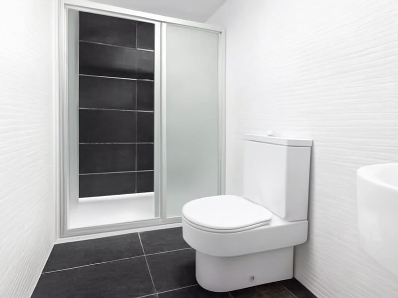 2 camera da letto Appartamento da affittare in Arona con piscina - 3.000 € (Rif: 9990416)