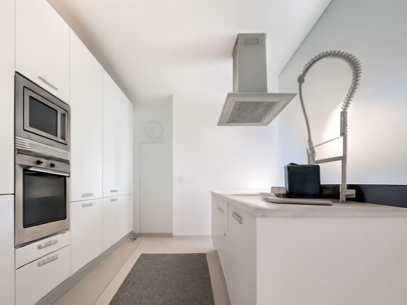 2 camera da letto Appartamento da affittare in Arona con piscina - 3.000 € (Rif: 9990416)