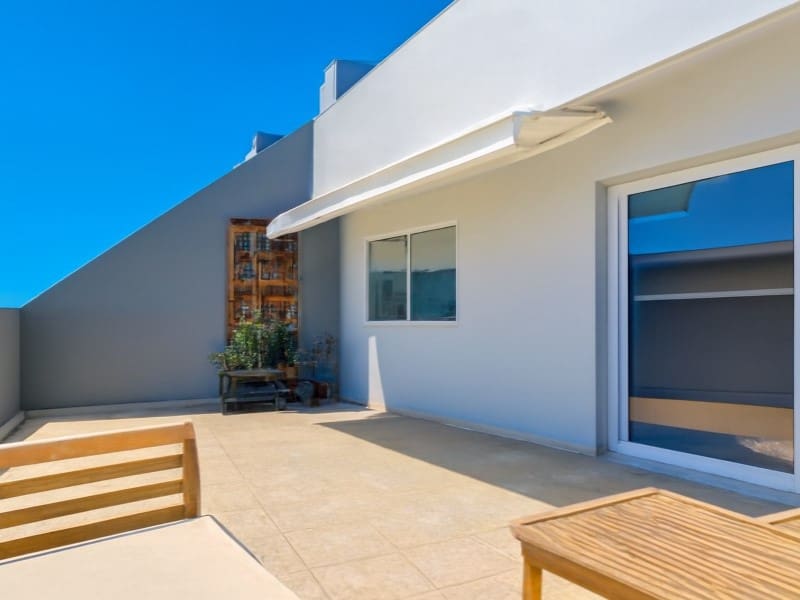 2 slaapkamer Appartement te huur in Radazul met garage - € 2.500 (Ref: 9990418)