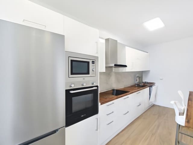 2 soverom Leilighet til leie i Radazul, El Rosario med garasje - € 2 500 (Ref: 9990418)
