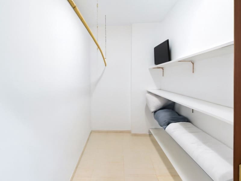 4 Zimmer Apartment zu vermieten in Radazul - 3.600 € (Ref: 9990419)